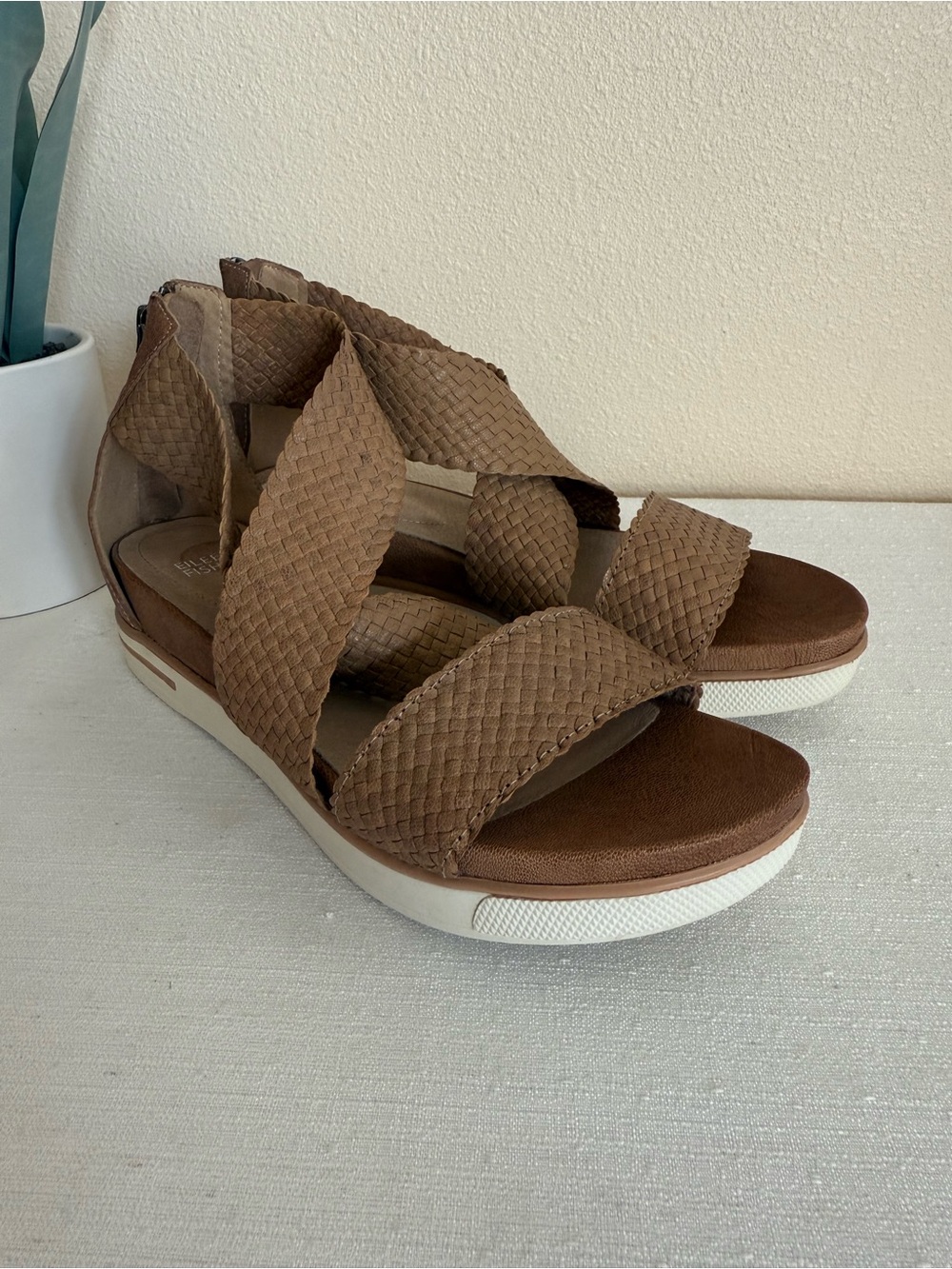 EILEEN FISHER Woven Brown Leather Platform Women’s Comfort Sandals